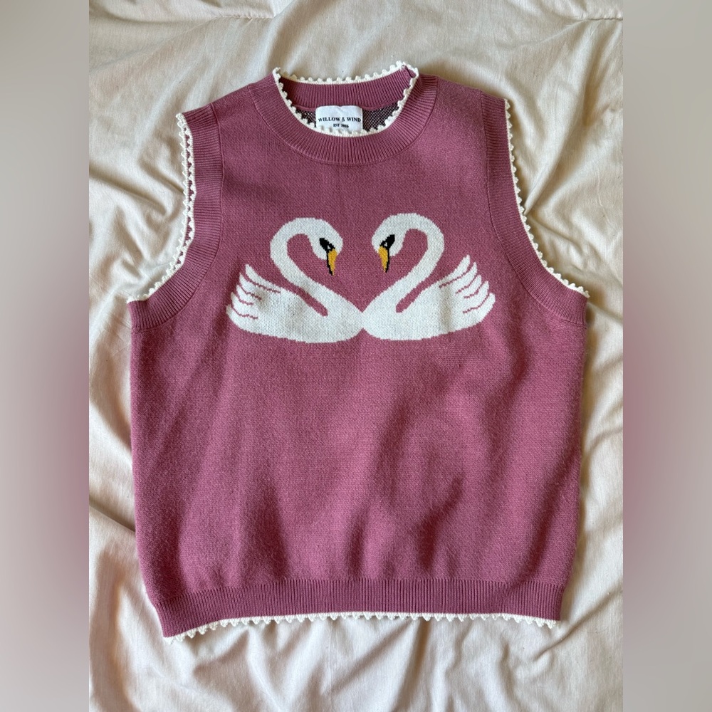 Willow & Wind Pink Swan Knit Sweater Vest